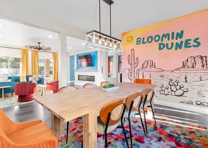 Bloomin' Dunes - Pool Pickleball & Tiki Bar *
