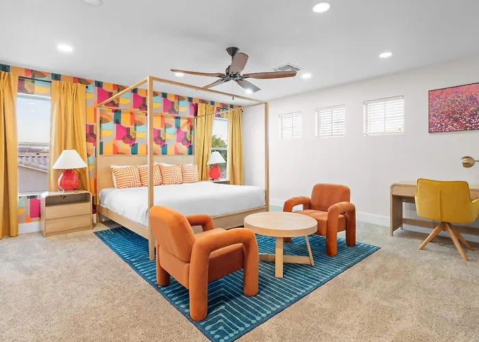 Bloomin' Dunes - Pool Pickleball & Tiki Bar Holiday home