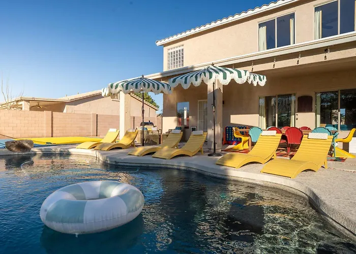 Holiday home Bloomin' Dunes - Pool Pickleball & Tiki Bar